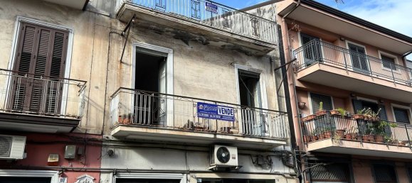 4-salle Appartement à Paternò, Italy No. 259723 21