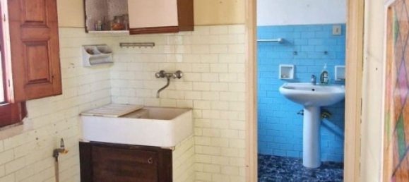 4-salle Appartement à Paternò, Italy No. 259723 9