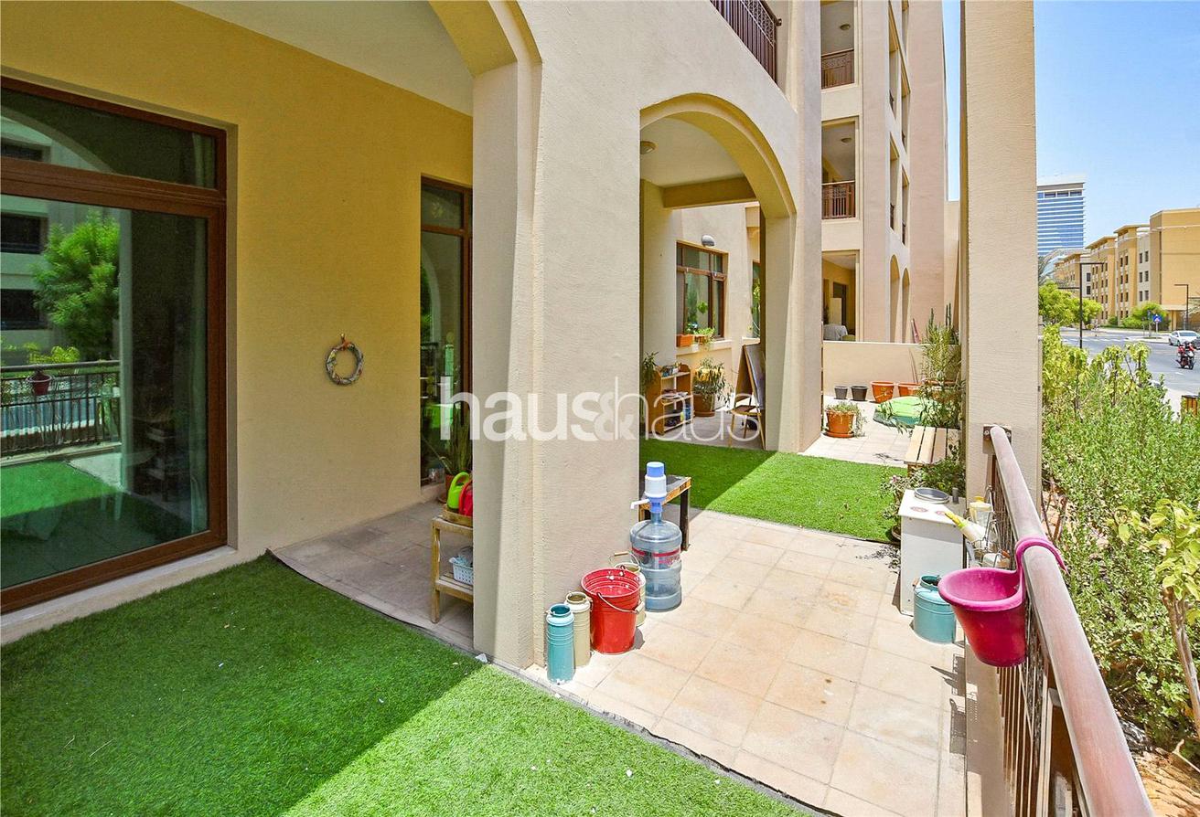 Apartamento T2 em The Views, UAE N.º 99842