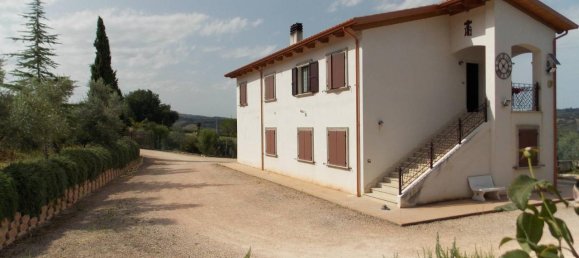 6-Zimmer Haus in Spinetoli, Italy, Nr. 77488 2