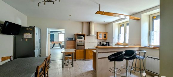 4 bedrooms Townhouse in Sarthe, France No. 337390 2