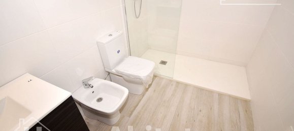 3 غرف نوم فيلا في Castellon, Spain رقم 147195 46