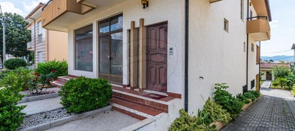 Casa de 3 dormitorios en Fafe, Portugal No. 38576 2