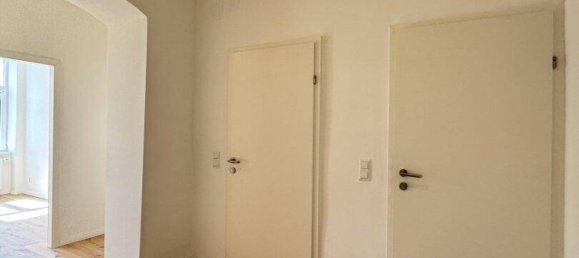 3 rooms Apartment in Hernals, Austria No. 153814 16