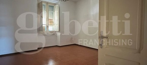 Apartamento de 2 dormitorios en Oristano, Italy No. 60969 5
