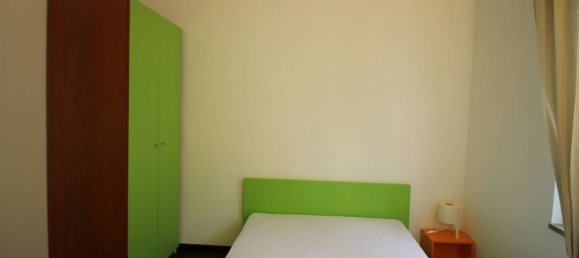 1 bedroom Apartment in Turin, Italy No. 325063 3