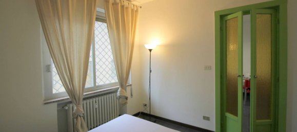1 bedroom Apartment in Turin, Italy No. 325063 4