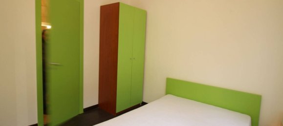 1 bedroom Apartment in Turin, Italy No. 325063 2