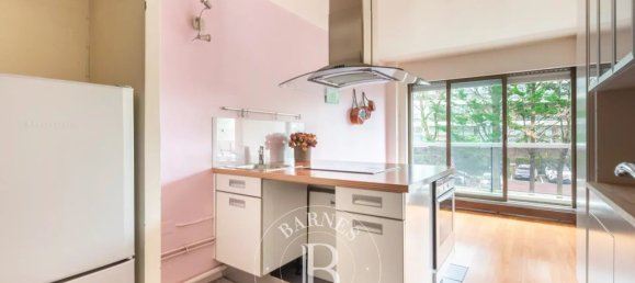 3 bedrooms Apartment in Yvelines, France No. 170216 2