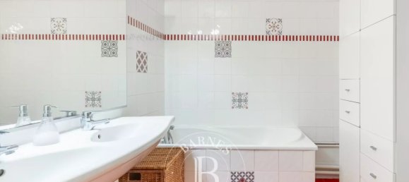 3 bedrooms Apartment in Yvelines, France No. 170216 13