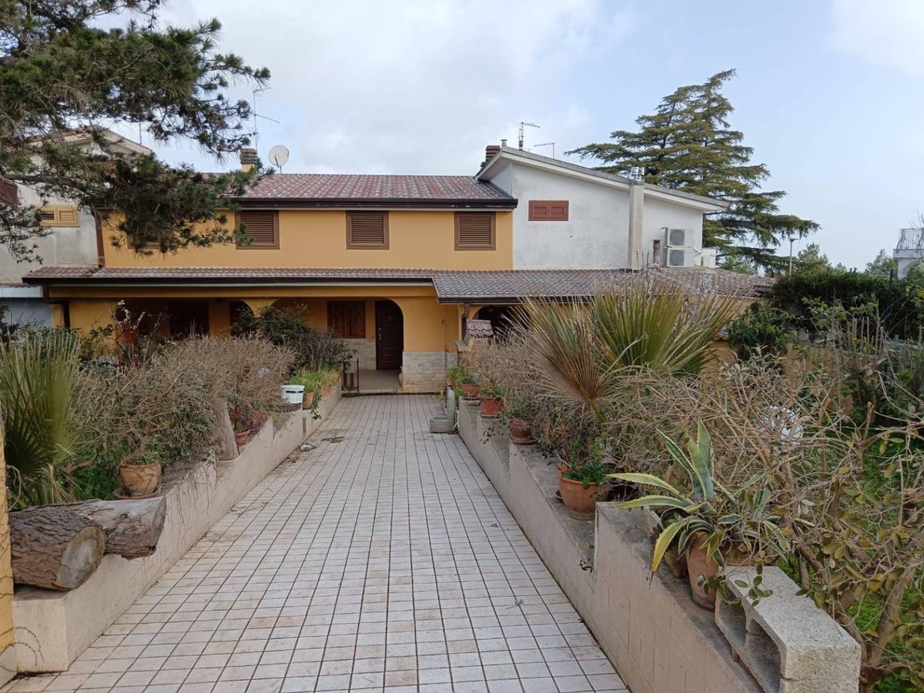 Villa T5 em Cassano delle Murge, Italy N.º 176591