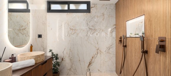 3 غرف نوم بانتهاوس في Marbella, Spain رقم 167845 29