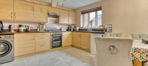 3 Schlafzimmer Haus in Taunton, United Kingdom, Nr. 13641 21