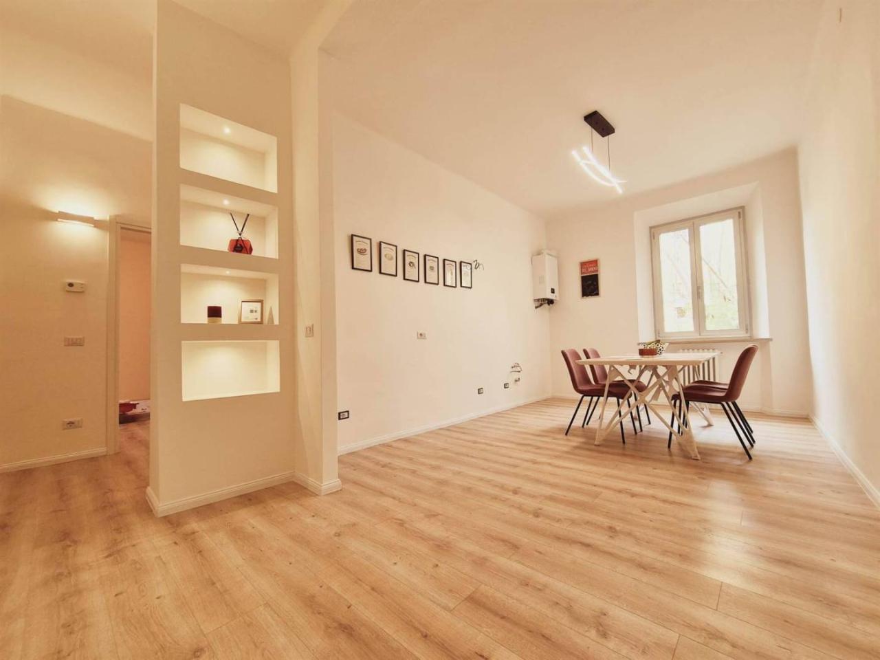 Квартира с 4 комнатами в Фальконара Мариттима, Италия № 29932