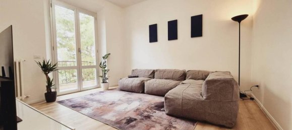 Квартира с 4 комнатами в Фальконара Мариттима, Италия № 29932 4