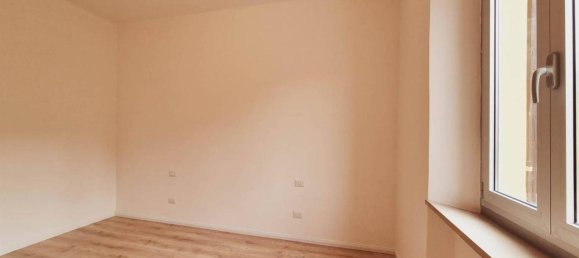 Квартира с 4 комнатами в Фальконара Мариттима, Италия № 29932 15