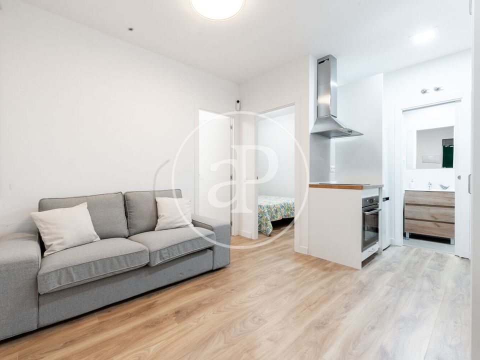 2 bedrooms Apartment in Madrid, Spain No. 179069