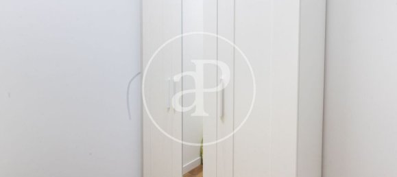 2 bedrooms Apartment in Madrid, Spain No. 179069 14