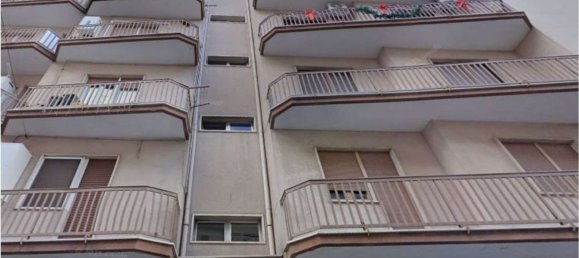 2-salle Appartement à Crispiano, Italy No. 295444 6
