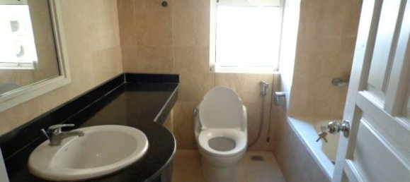 3 bedrooms Apartment in Tay Ho, Vietnam No. 6040 5