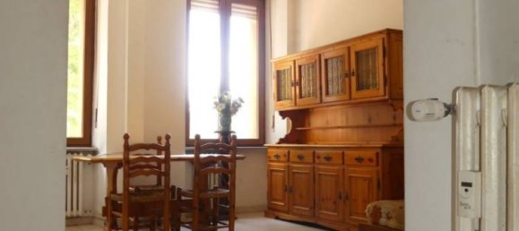 2 bedrooms Apartment in Turin, Italy No. 267890 7