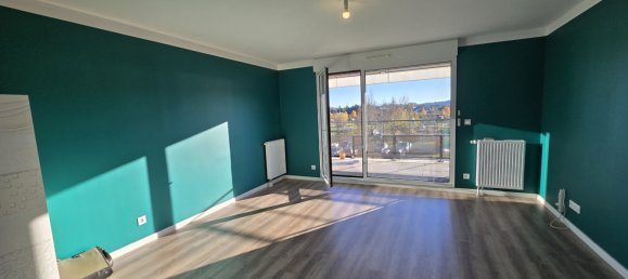 Квартира с 3 спальнями в Ла Риш, Франция № 48879 4