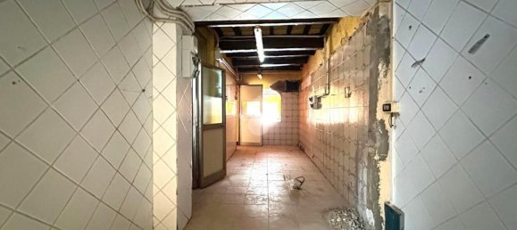 Propiedad comercial en Pistoia, Italy 84 m² No. 378090 8