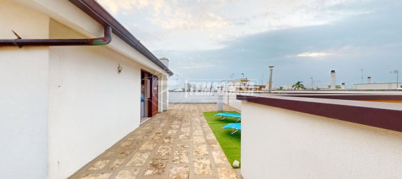 3 غرف نوم منزل في Lizzanello, Italy رقم 323104 11