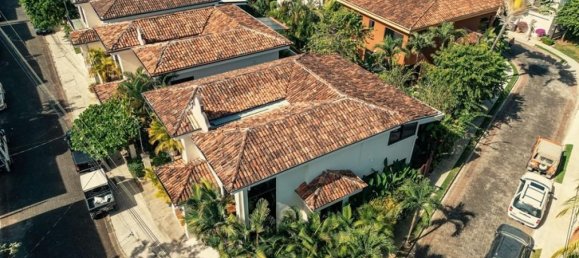 3 bedrooms House in Garabito, Costa Rica No. 469 4