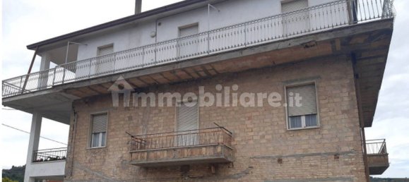 2 bedrooms Apartment in Massignano, Italy No. 295018 8