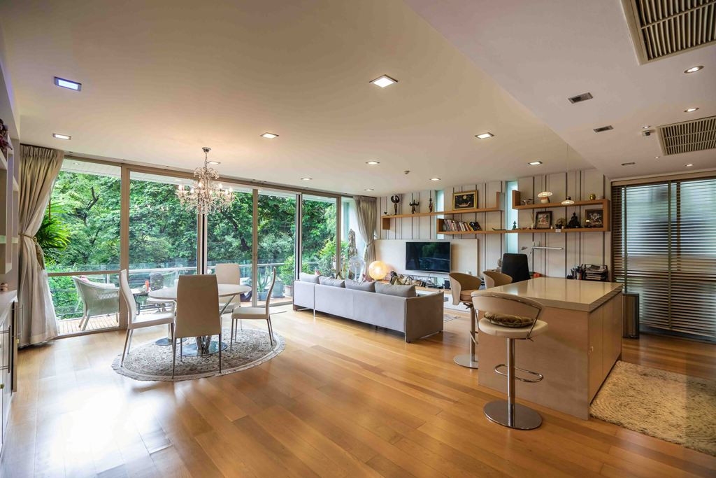 2 bedrooms Condo in Bangkok, Thailand No. 7030