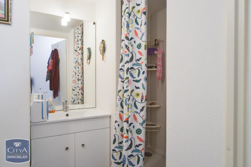 Studio à Tours, France No. 259015