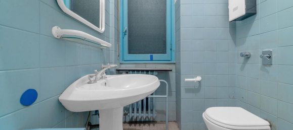 Oficina en Milan, Italy 95 m² No. 241279 13