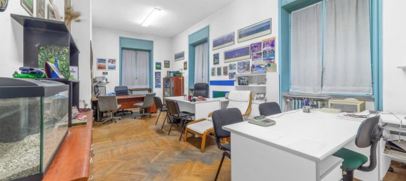 Oficina en Milan, Italy 95 m² No. 241279 7