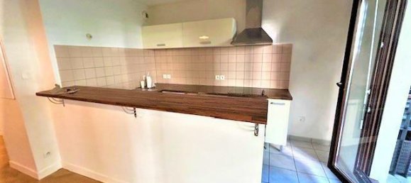 1 bedroom Apartment in Paris, France No. 285129 8
