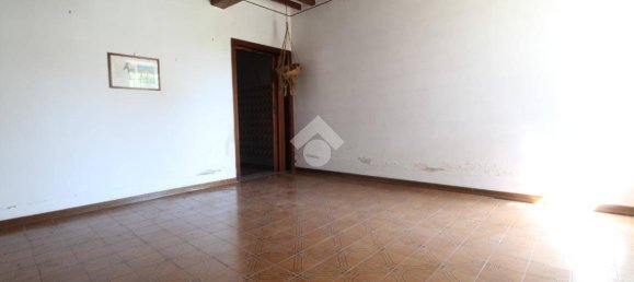 2 bedrooms House in Pegognaga, Italy No. 363198 18