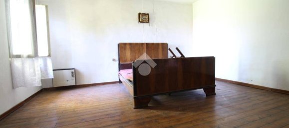 2 bedrooms House in Pegognaga, Italy No. 363198 17