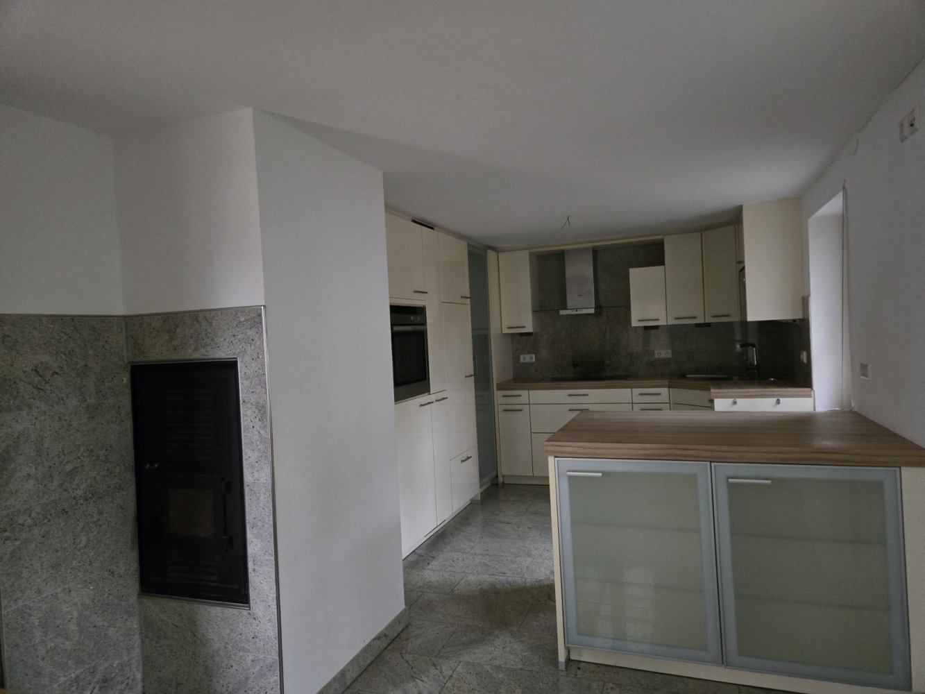 Casa T3 em Schwabisch Hall, Germany N.º 70497