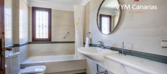 5 Schlafzimmer Villa in Adeje, Spain, Nr. 3172 20