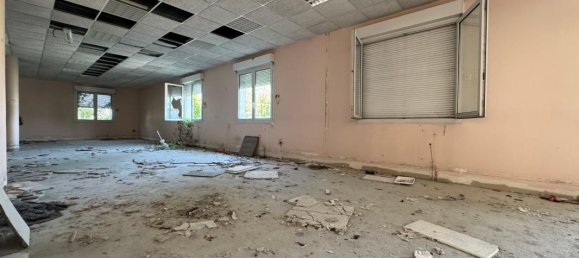 Земельный участок 6582м² в Лан, Франция № 277362 4