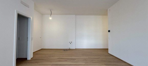 4 rooms Apartment in Hernals, Austria No. 259365 14