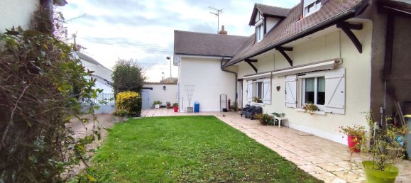 3 bedrooms House in Orleans, France No. 151980 14