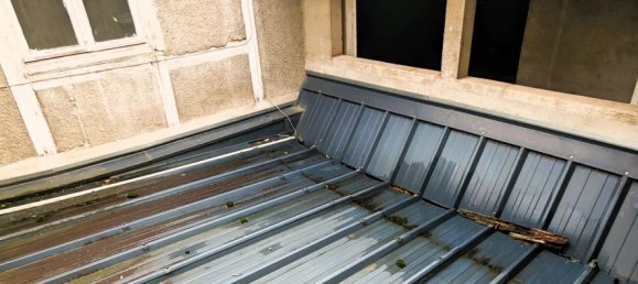 5 bedrooms Building in Bourges, France No. 234194 4