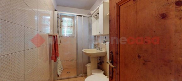 4 bedrooms House in Coreglia Antelminelli, Italy No. 233112 21