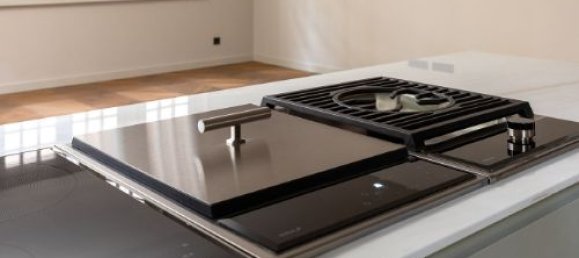 3 bedrooms Apartment in Ciutat Vella, Spain No. 103335 7