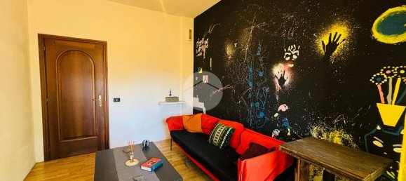 3 bedrooms Apartment in Rome, Italy No. 381006 8