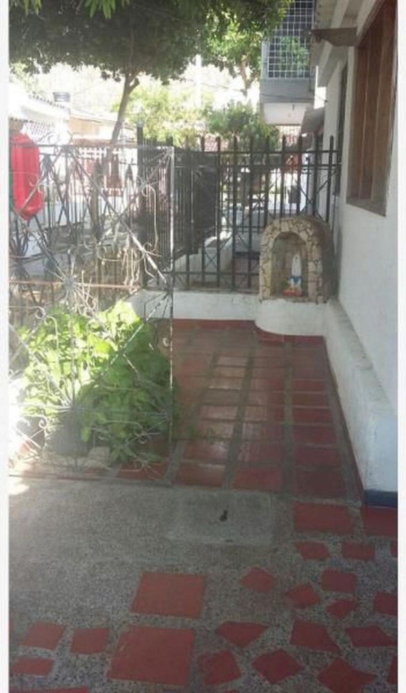 2 Schlafzimmer Haus in Guadalajara de Buga, Colombia, Nr. 6597