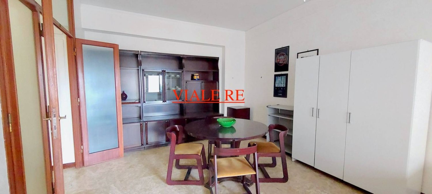 2 bedrooms Apartment in Rome, Italy No. 159560