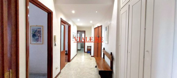 2 bedrooms Apartment in Rome, Italy No. 159560 6