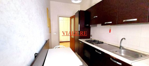 2 bedrooms Apartment in Rome, Italy No. 159560 13